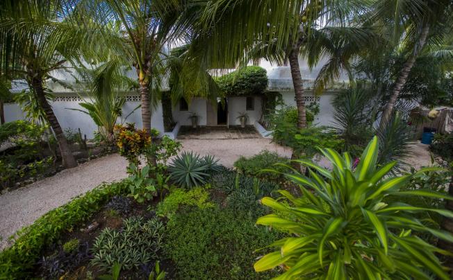 Фото отеля Uzuri Villa - Boutique Hotel