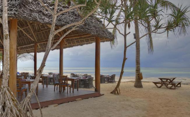Фото отеля Sultan Sands Island Resort