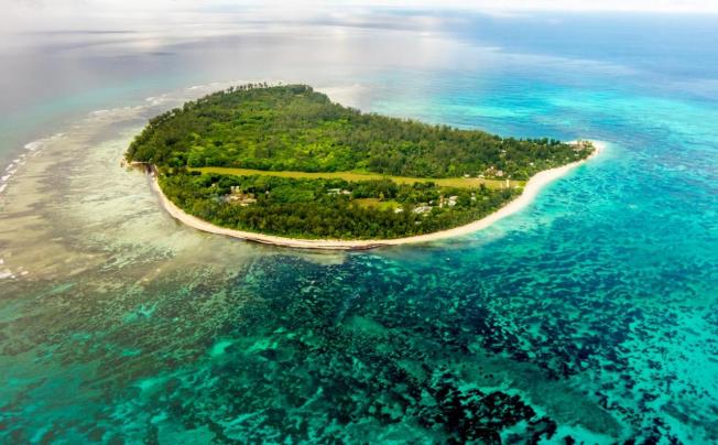 Фото отеля Denis Private Island