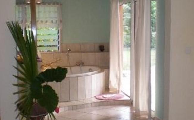 Фото отеля La Diguoise Guesthouse