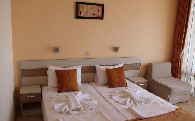 Фото отеля AURELIA BEACH COMPLEX