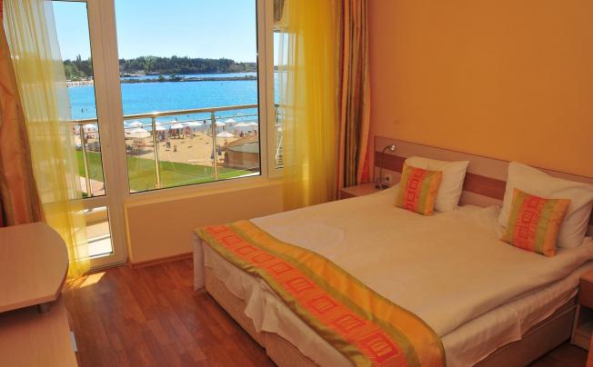 Фото отеля AURELIA BEACH COMPLEX