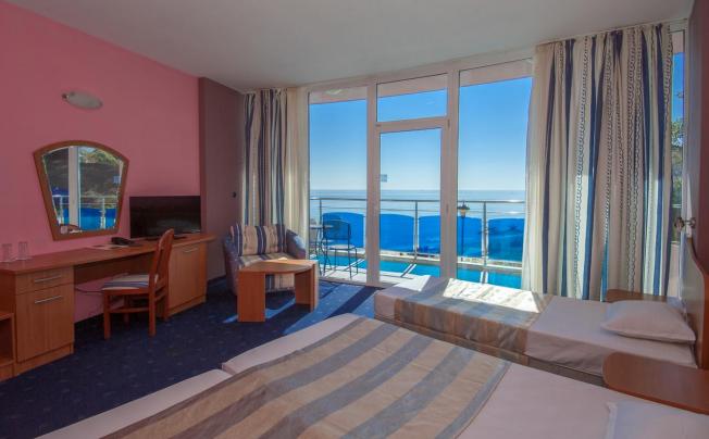Фото отеля Sirius Beach Hotel & SPA