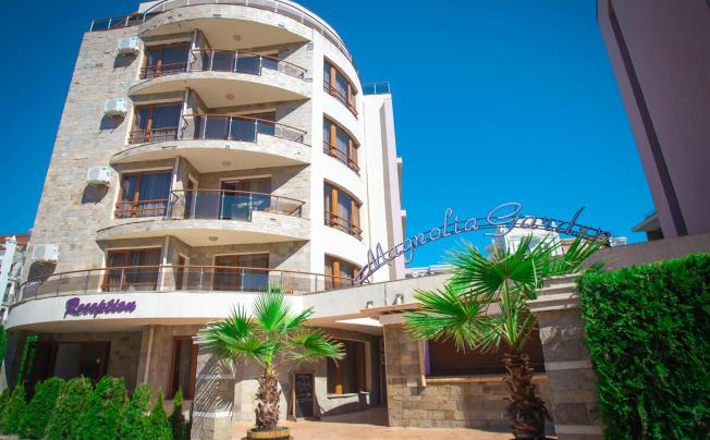 Фото отеля Magnolia Garden Family Hotel