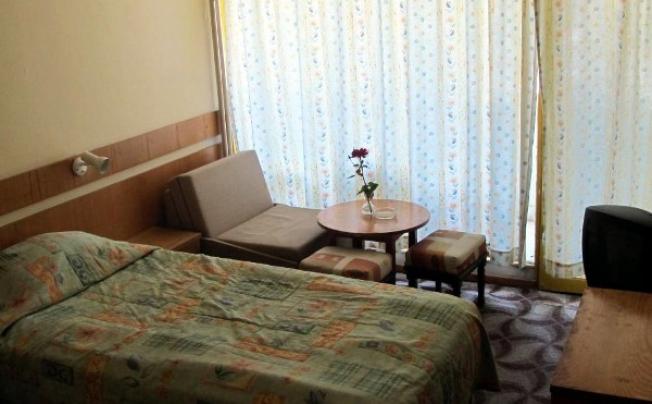 Фото отеля Kardam Hotel