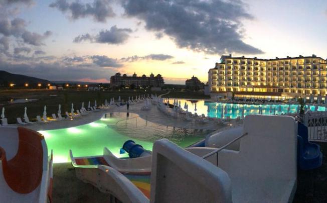 Фото отеля Sunrise Blue Magic Resort
