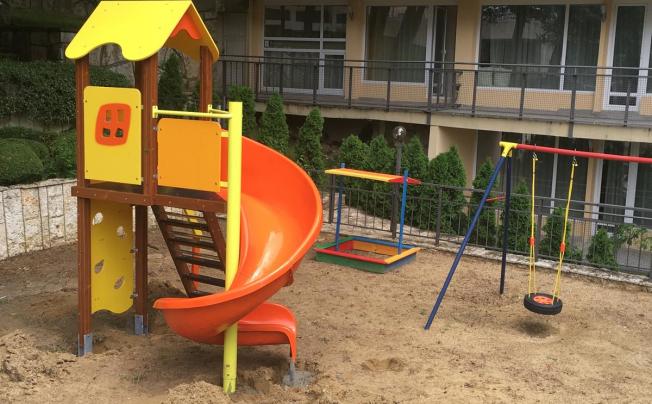 Фото отеля Holiday Park hotel