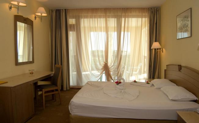 Фото отеля Belleville hotel DUNI 
