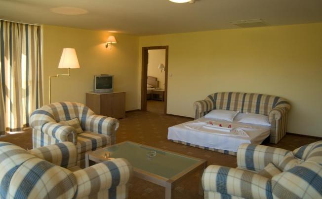 Фото отеля Belleville hotel DUNI 