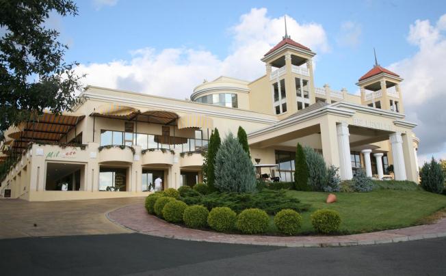 Фото отеля Belleville hotel DUNI 