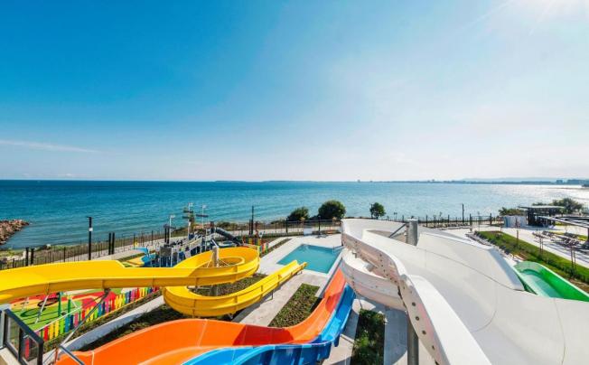 Фото отеля VOYA BEACH RESORT