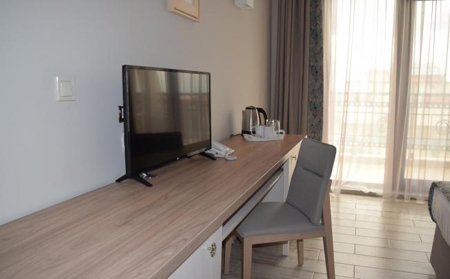 Фото отеля Cristiani Hotel Sozopol