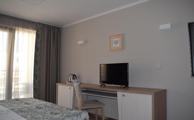 Фото отеля Cristiani Hotel Sozopol