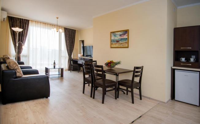 Фото отеля Rome Palace Deluxe Hotel 