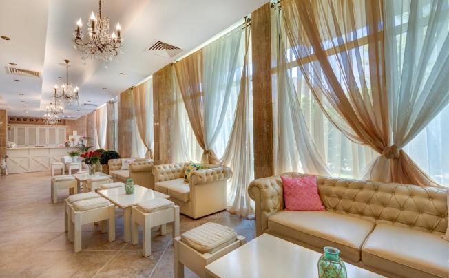 Фото отеля Dawn Park Aparthotel 
