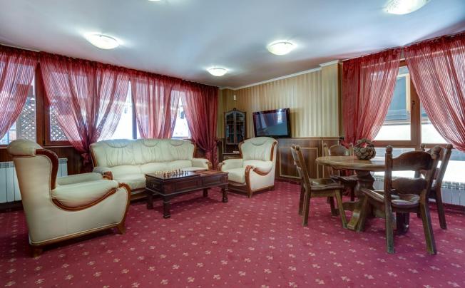 Фото отеля MOUNTAIN LODGE APARTMENT