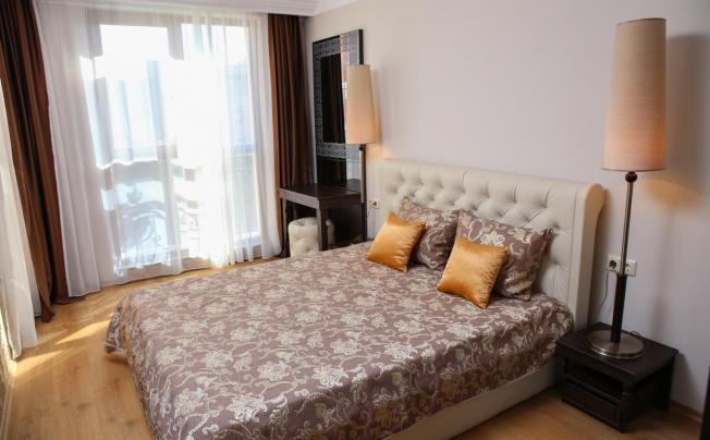 Фото отеля Harmony Palace Apartcomplex