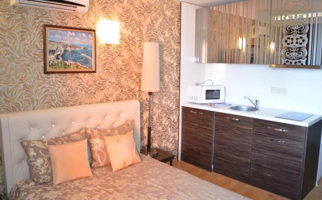 Фото отеля Harmony Palace Apartcomplex