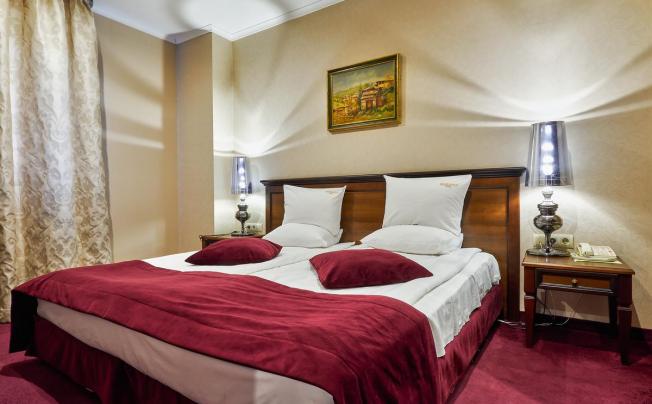 Фото отеля GRAND HOTEL YANTRA 
