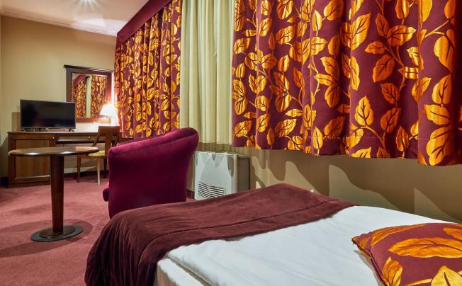 Фото отеля GRAND HOTEL YANTRA 