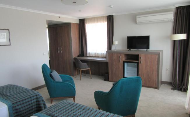 Фото отеля Cherno More Hotel & Casino