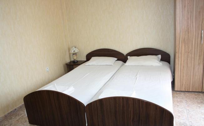 Фото отеля Santorini Family Hotel
