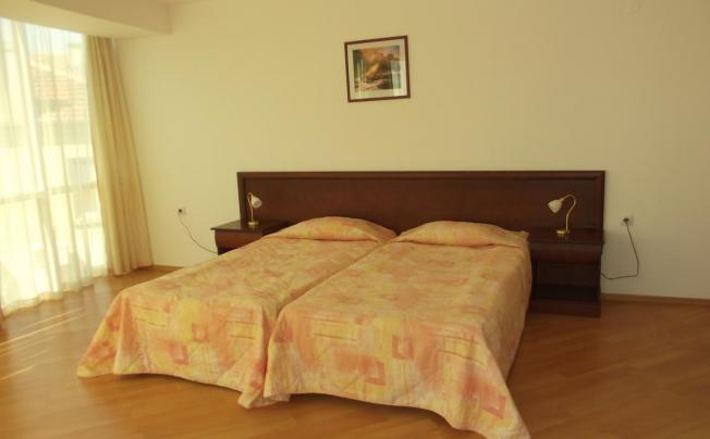 Фото отеля Zebra Hotel 
