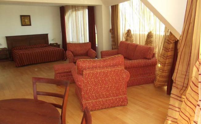 Фото отеля Zebra Hotel 