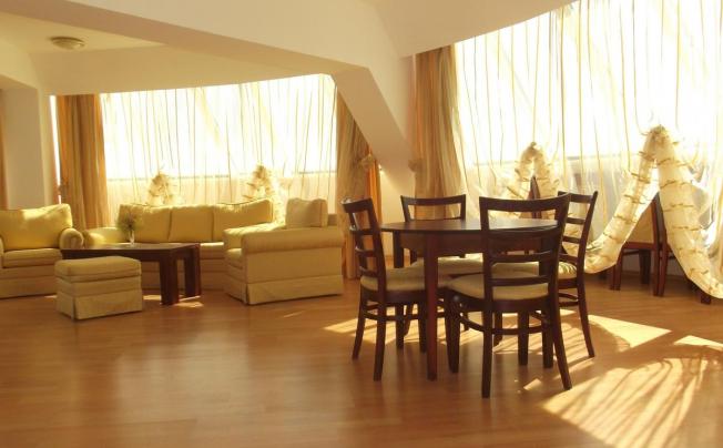 Фото отеля Zebra Hotel 