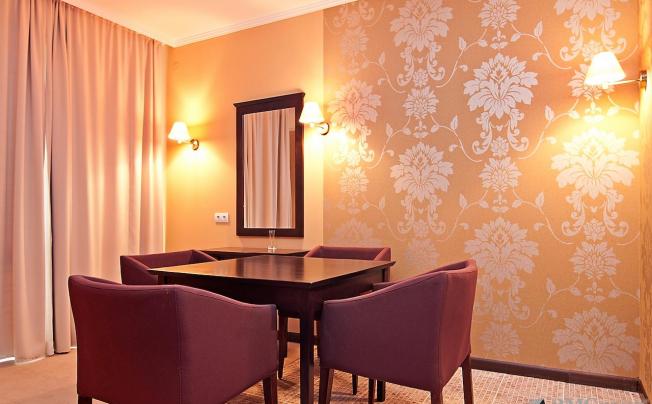 Фото отеля ROYAL BEACH APARTMENTS