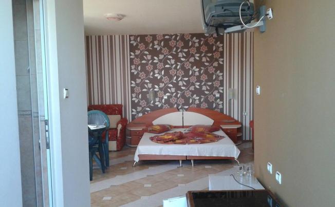 Фото отеля Venis Hotel