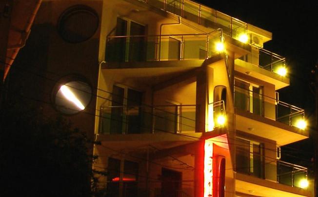 Фото отеля Venis Hotel