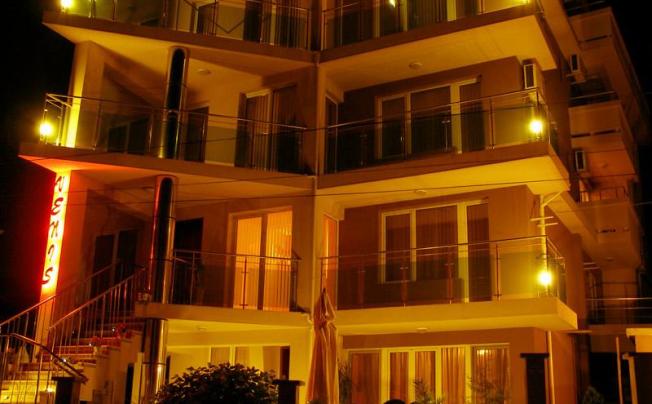 Фото отеля Venis Hotel