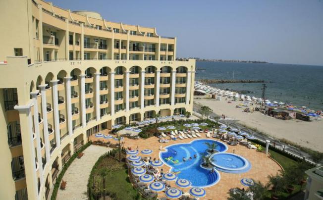 Фото отеля Eta Hotel