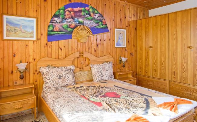 Фото отеля VILLA VIOLETA 7