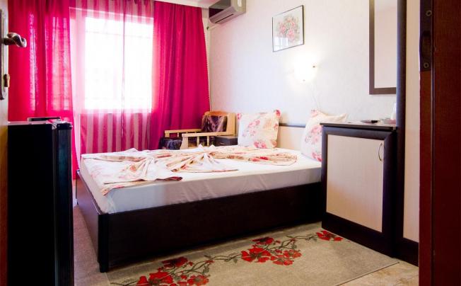 Фото отеля VILLA VIOLETA 7