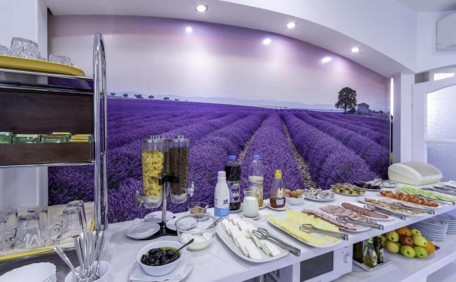 Фото отеля Dafi hotel Apartment