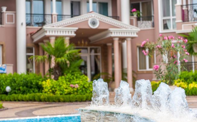 Фото отеля Izida Palace Aparthotel 