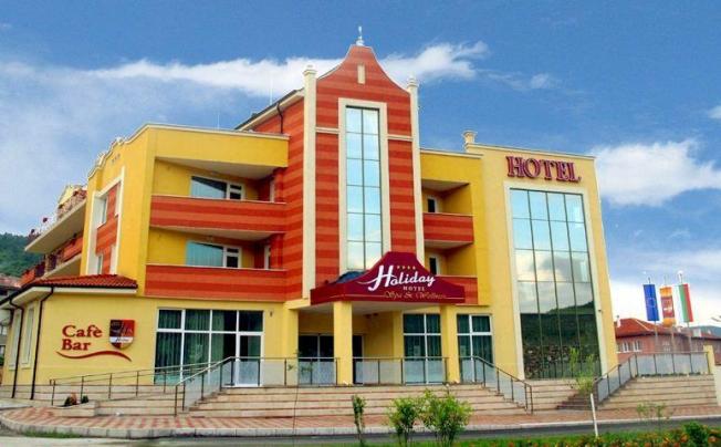 Фото отеля Holiday spa hotel