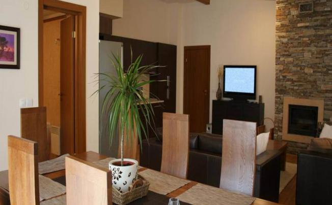 Фото отеля Eagle Lodge Aparthotel