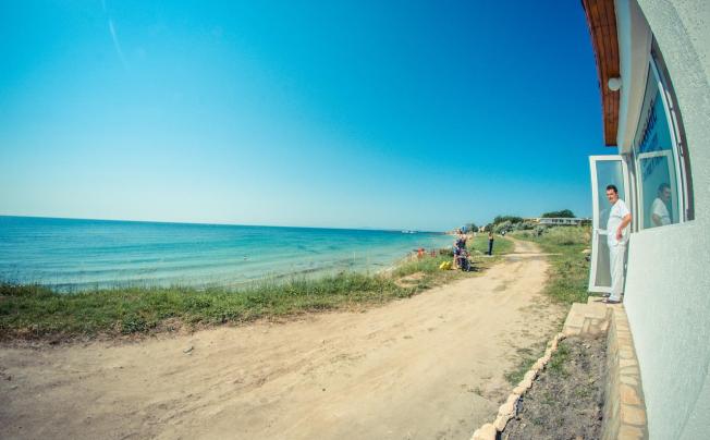 Фото отеля Riviera Fort Beach Apartments