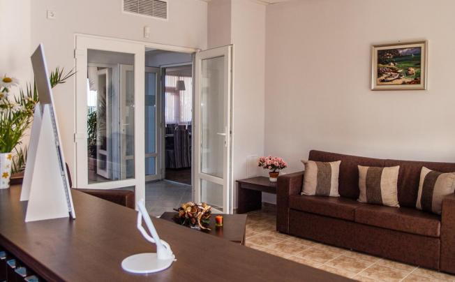 Фото отеля Ivian Family Hotel Ravda