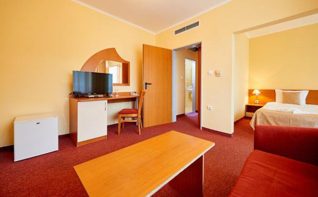 Фото отеля Paradise Hotel Pomorie