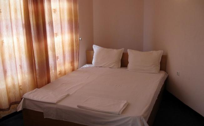 Фото отеля Peev Hotel 