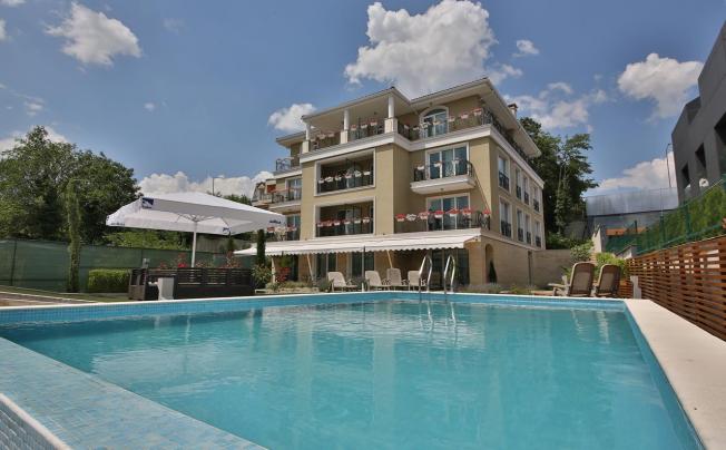 Фото отеля Villa sophia apartment