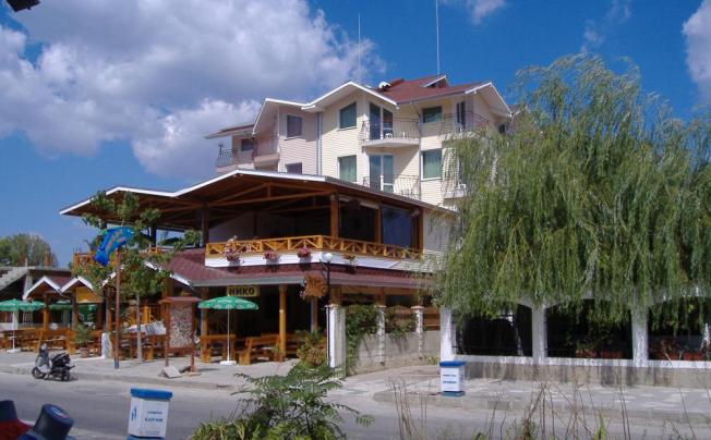 Фото отеля Niko Hotel