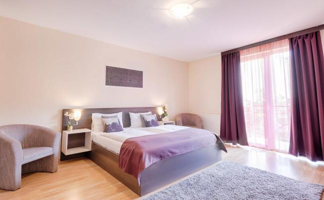 Фото отеля Triple M Hotel