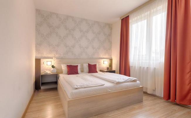 Фото отеля Triple M Hotel