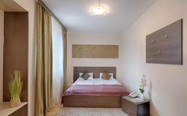 Фото отеля Triple M Hotel