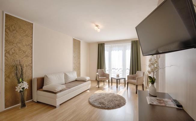 Фото отеля Triple M Hotel